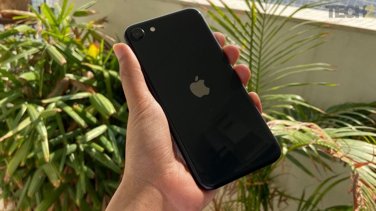  Flipkart Apple Days sale: Best deals on iPhone 11, iPhone XR, iPhone SE and more