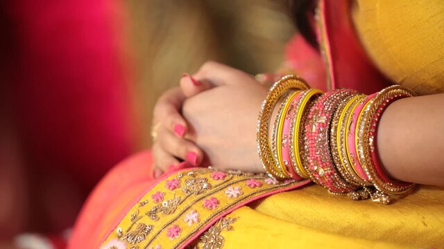Best bangles for women Best bangles for women