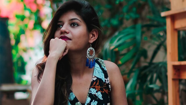 Top earrings to add oomph to your style Top earrings to add oomph to your style
