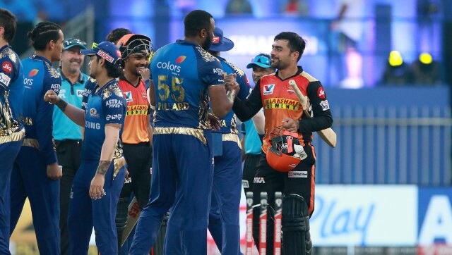 IPL 2020: Quinton de Kock finds form, bowlers impress as Mumbai Indians beat Sunrisers Hyderabad to move to top IPL 2020: Quinton de Kock finds form, bowlers impress as Mumbai Indians beat Sunrisers Hyderabad to move to top