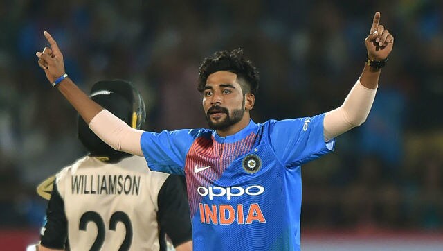 India vs Australia: Mohammed Siraj and Shardul Thakur to fight for fifth pacer's slot for Test series, says report India vs Australia: Mohammed Siraj and Shardul Thakur to fight for fifth pacer's slot for Test series, says report