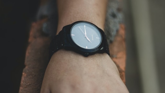 Top twinning couple watches Top twinning couple watches