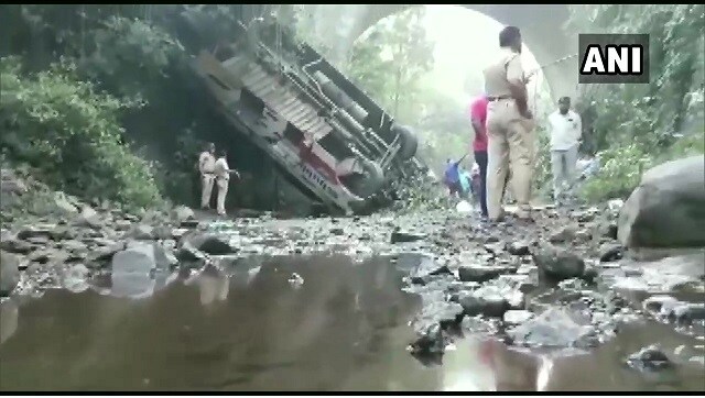 Maharashtra: Five killed, over 30 injured after bus falls into a gorge in Nandurbar