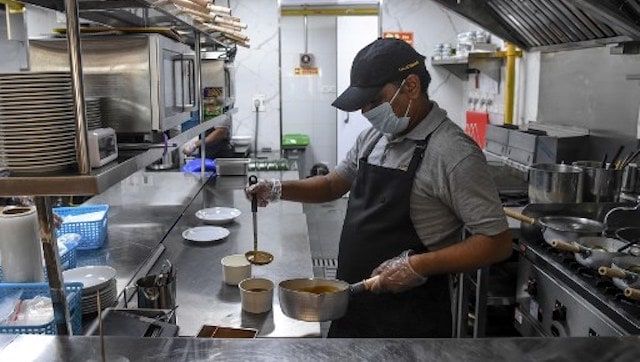 Delhi govt allows restaurants to operate round-the-clock, says tourism license not required