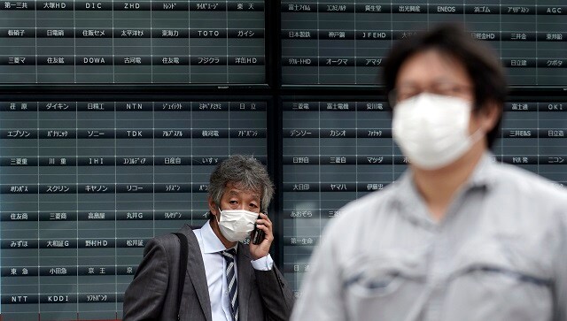 Asian markets down, oil prices up as Ukraine keeps traders on edge