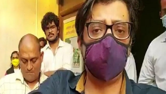 Supreme Court grants interim bail to Arnab Goswami in 2018 abetment to suicide case Supreme Court grants interim bail to Arnab Goswami in 2018 abetment to suicide case