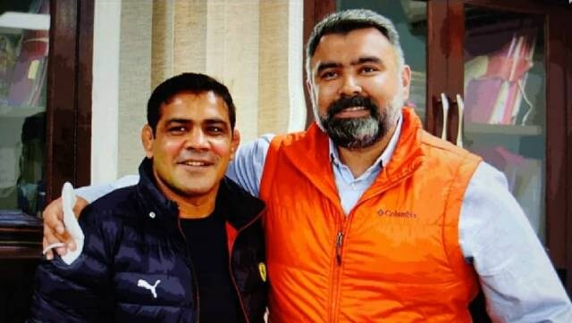 Tokyo Olympics 2020: Gagan Narang, Sushil Kumar meet parliamentary standing committee on preparedness Tokyo Olympics 2020: Gagan Narang, Sushil Kumar meet parliamentary standing committee on preparedness
