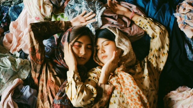 Premium scarves for women Premium scarves for women