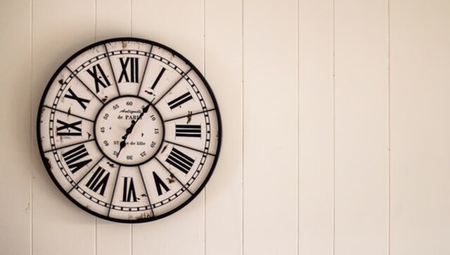 Wall clocks that add funkiness to your room Wall clocks that add funkiness to your room