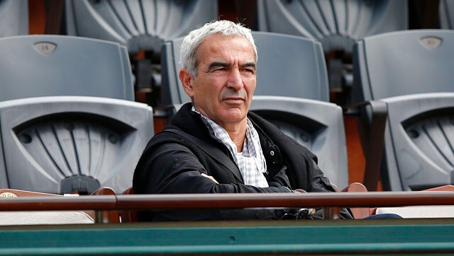 Ligue 1: Nantes' new manager Raymond Domenech gets a clown's welcome at club