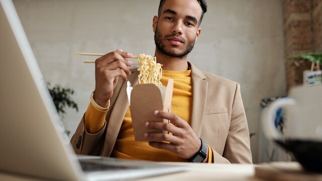 Say goodbye to hunger with these instant cup noodles Say goodbye to hunger with these instant cup noodles