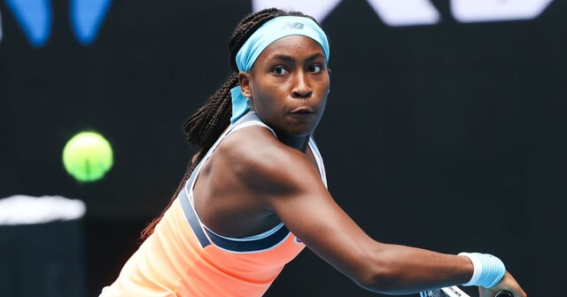 Adelaide International: Coco Gauff beats Jasmine Paolini in three sets to enter second round