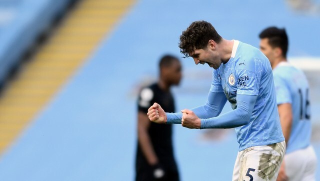Premier League: Leaders Manchester City beat West Ham, refereeing steals spotlight in West Brom's win over Brighton Premier League: Leaders Manchester City beat West Ham, refereeing steals spotlight in West Brom's win over Brighton