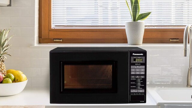 Microwave ovens to prepare delicious food items Microwave ovens to prepare delicious food items