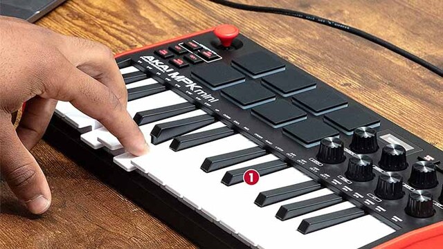 Mini keyboard controllers for the music enthusiast in you Mini keyboard controllers for the music enthusiast in you