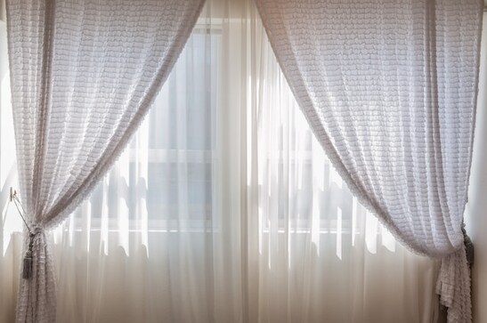 Gorgeous door curtains to beautify your home Gorgeous door curtains to beautify your home