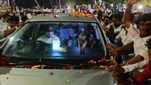 VK Sasikala reaches Chennai after 23-hour road trip from Bengaluru, accorded grand welcome VK Sasikala reaches Chennai after 23-hour road trip from Bengaluru, accorded grand welcome