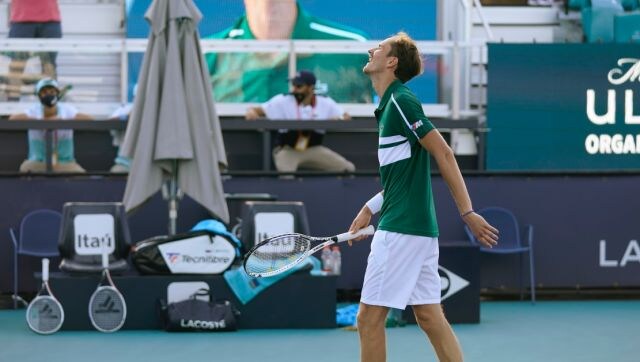 Miami Open: Daniil Medvedev limps to third round win, John Isner downs Felix Auger-Aliassime Miami Open: Daniil Medvedev limps to third round win, John Isner downs Felix Auger-Aliassime