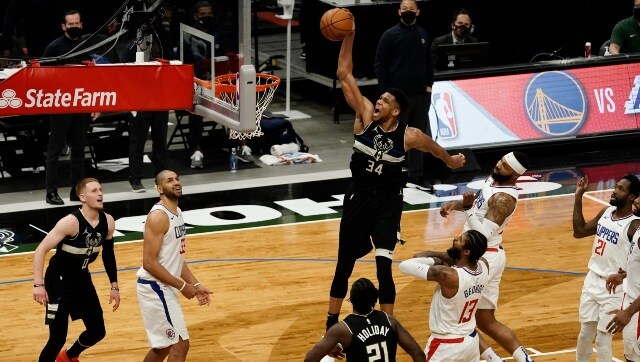 NBA: Los Angeles Lakers down Golden State Warriors; Giannis Antetokounmpo guides Milwaukee Bucks to victory NBA: Los Angeles Lakers down Golden State Warriors; Giannis Antetokounmpo guides Milwaukee Bucks to victory