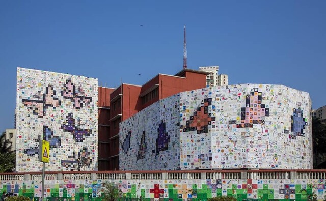 On the Rise, the presentation on Worli Seaface, wraps around the facade of the building with over 5000 individual narratives coming together. It draws a parallel from the butterfly - a symbol of transformation, evolution and resurrection. On the Rise, the presentation on Worli Seaface, wraps around the facade of the building with over 5000 individual narratives coming together. It draws a parallel from the butterfly - a symbol of transformation, evolution and resurrection.