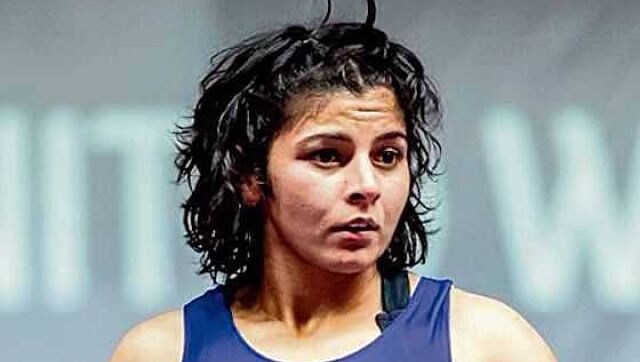 Wrestling World Championships: Sarita Mor stuns world champion to reach semis, Anshu Malik also advances Wrestling World Championships: Sarita Mor stuns world champion to reach semis, Anshu Malik also advances