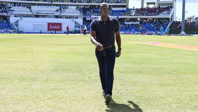 India vs England: Confused about moaning and groaning about pitch, Viv Richards slams critics of Indian tracks