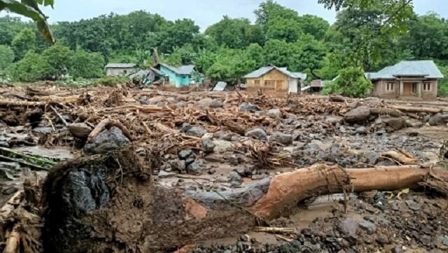 At least 87 dead, dozens missing after flash floods and landslides in Indonesia, East Timor At least 87 dead, dozens missing after flash floods and landslides in Indonesia, East Timor