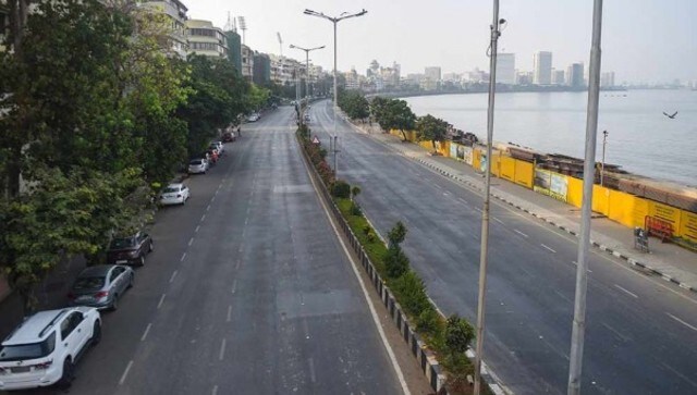 Maharashtra govt hints at lockdown, BJP offers support; CM to meet COVID task force today