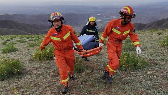 China probes deaths of 21 runners after freak weather hits ultramarathon China probes deaths of 21 runners after freak weather hits ultramarathon