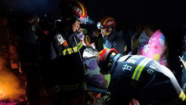 Twenty-one runners die due to extreme weather in cross-country mountain race in China Twenty-one runners die due to extreme weather in cross-country mountain race in China