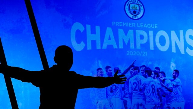 Premier League: Manchester City crowned champions after Man United's defeat to Leicester