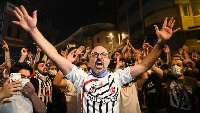Besiktas edge Galatasaray to win Turkish league title race on goal difference