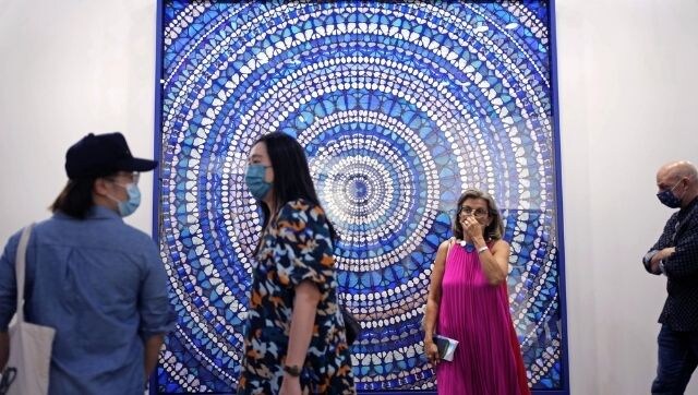 Art Basel Hong Kong returns in a hybrid format after a year's hiatus owing to COVID-19 restrictions Art Basel Hong Kong returns in a hybrid format after a year's hiatus owing to COVID-19 restrictions
