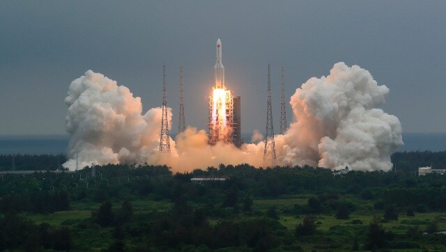 Debris from China's 'Long March' rocket disintegrates over Indian Ocean, lands near Maldives