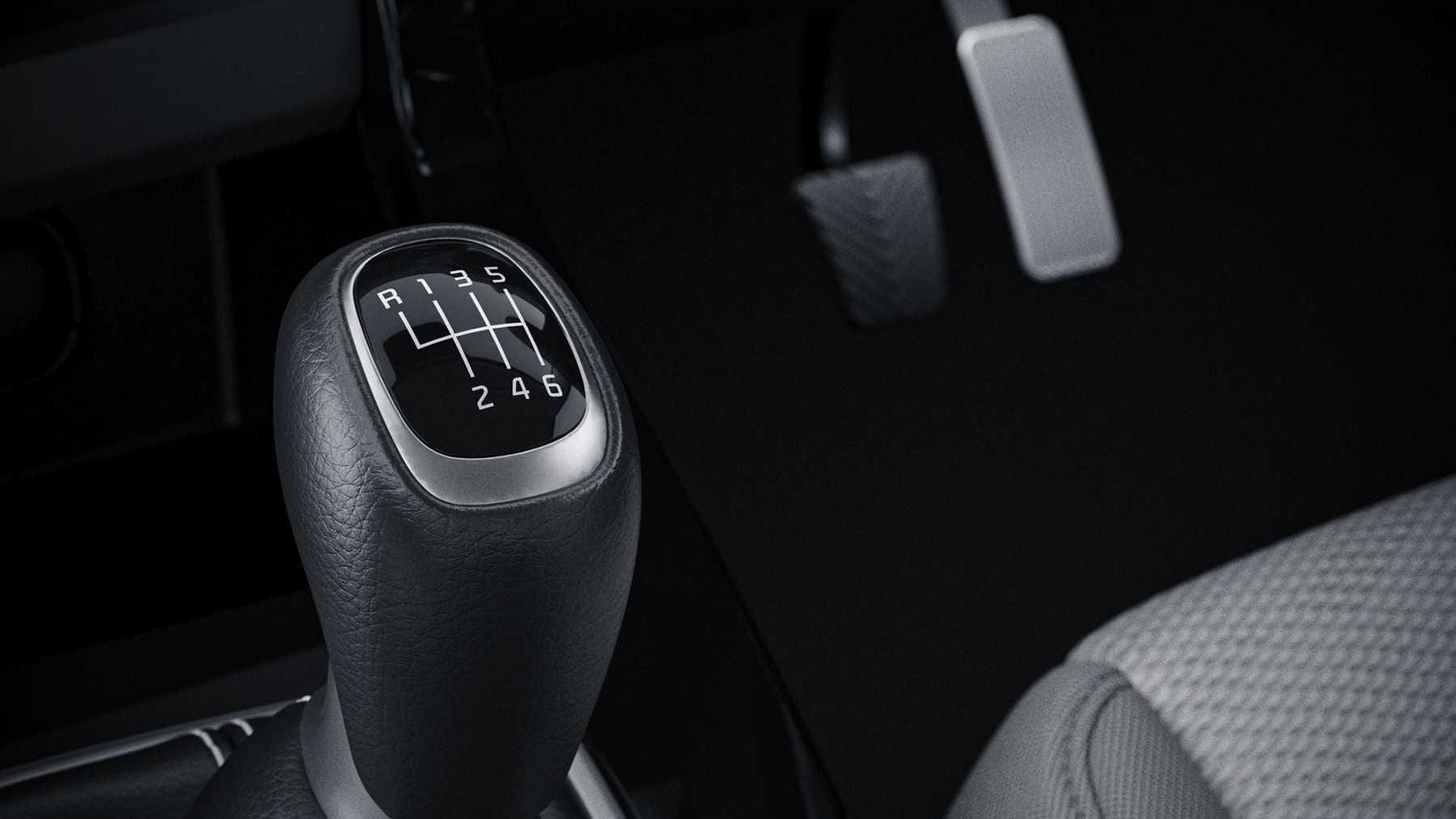 The Kia Seltos is the first midsize SUV to get an intelligent manual transmission (iMT) option. Image: Kia