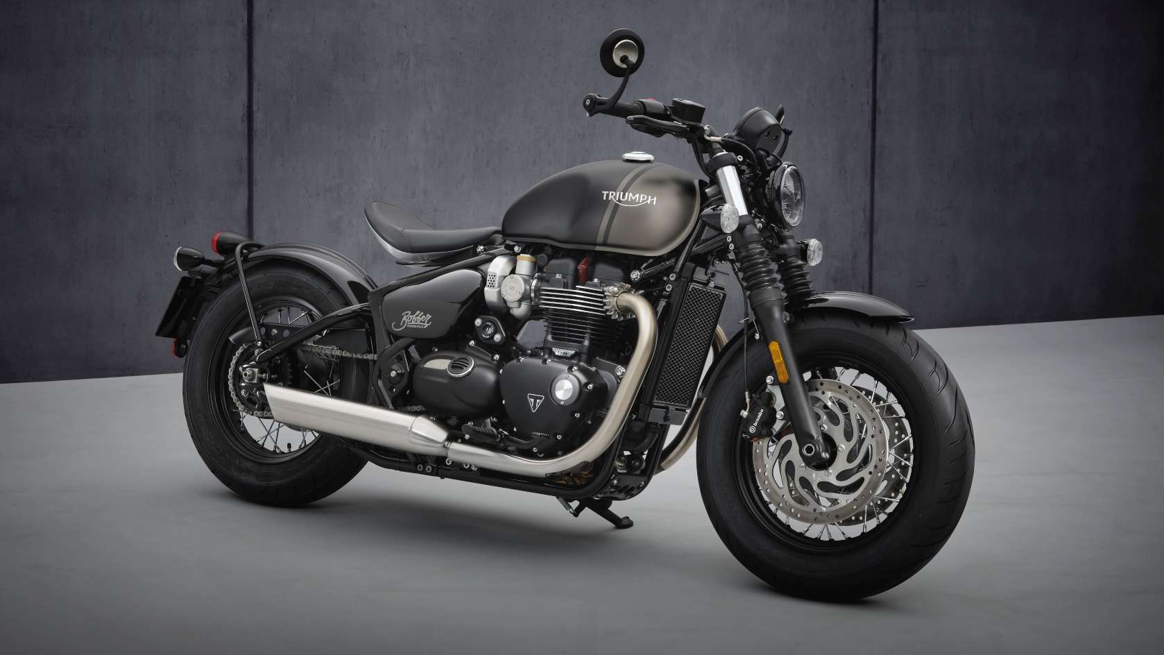 The 2021 Triumph Bonneville Bobber, with all its added features, costs Rs 1.4 lakh more than the previous Bobber. Image: Triumph Motorcycles