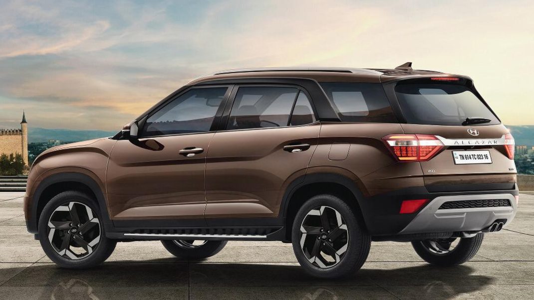 The Alcazar is expected to sport a premium of up to Rs 1.2 lakh over the equivalent Creta variant. Image: Hyundai