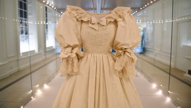 Princess Diana's wedding dress to be part of exhibition Royal Style in the Making at Kensington Palace Princess Diana's wedding dress to be part of exhibition Royal Style in the Making at Kensington Palace