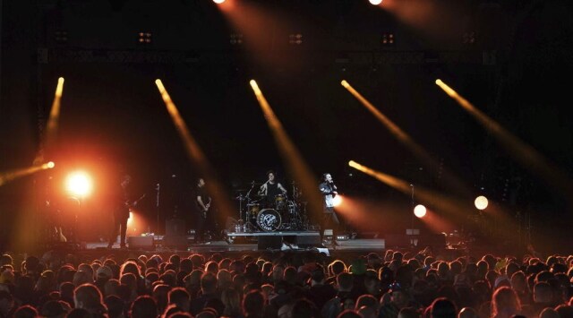 'Sense of euphoria': Metal fans mosh at first UK live music festival since pandemic