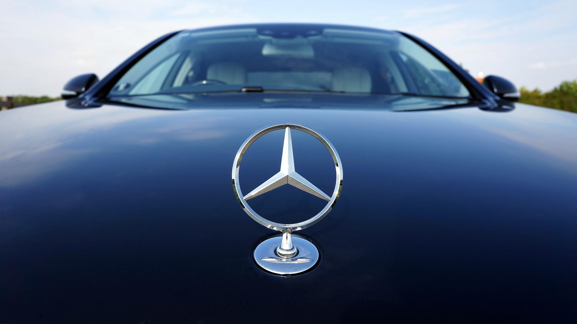With Retail of the Future, prospective buyers will have a bigger pool of Mercedes-Benz models to choose from. Image: Mikes-Photography from Pixabay 