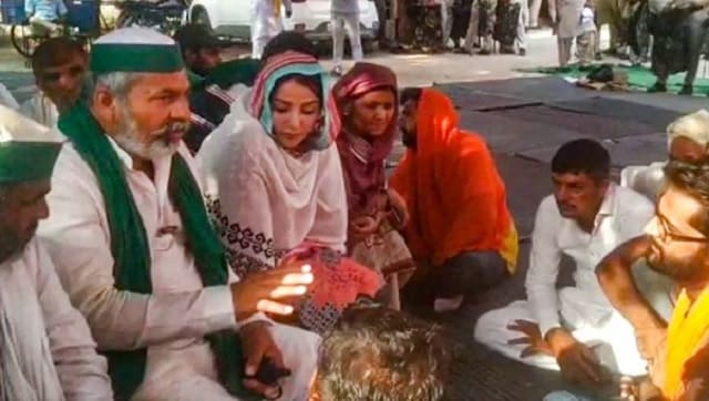 Tohana: Rakesh Tikait calls off sit-in protest at all Haryana police stations after release of two arrested farmers