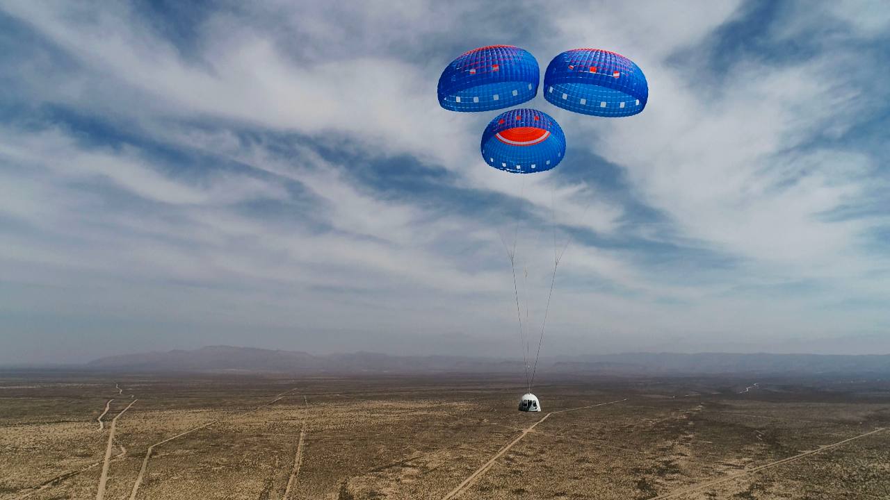 New Shepard Crew Capsule descends from space on Mission NS-15. Image credit: Blue Origin