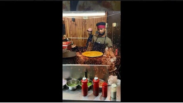 Watch: Viral video of 'fire dosa' in Indore takes social media by storm