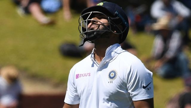 India vs Sri Lanka: Rishabh Pant, throwdown expert Dayanand test positive for COVID-19; three more isolated as visitors reassemble India vs Sri Lanka: Rishabh Pant, throwdown expert Dayanand test positive for COVID-19; three more isolated as visitors reassemble