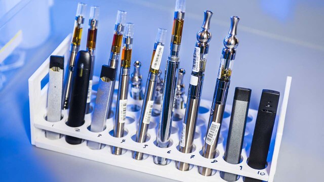 Harmful e-cigarettes must be better regulated to protect young people: WHO Harmful e-cigarettes must be better regulated to protect young people: WHO