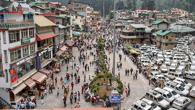 COVID-19 news: Centre warns of reinstating curbs, calls crowds in hill stations 'frightening'; India logs 34,703 new cases COVID-19 news: Centre warns of reinstating curbs, calls crowds in hill stations 'frightening'; India logs 34,703 new cases