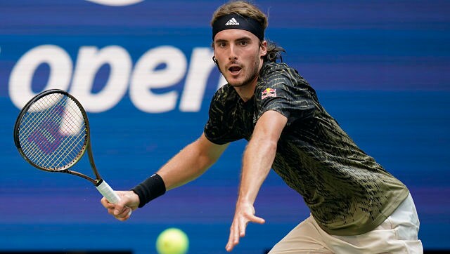 US Open 2021: Stefanos Tsitsipas beats Andy Murray in five-set first-round thriller; Halep, Stephens progress to second round US Open 2021: Stefanos Tsitsipas beats Andy Murray in five-set first-round thriller; Halep, Stephens progress to second round