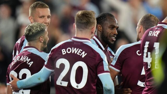 Premier League: Michail Antonio stars as West Ham crush 10-man Leicester Premier League: Michail Antonio stars as West Ham crush 10-man Leicester