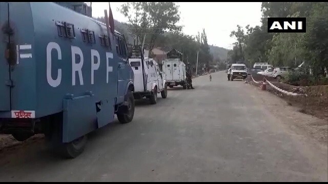 NIA raids over 40 locations in Jammu and Kashmir, linked to banned Jamaat-e-Islami, in terror funding probe NIA raids over 40 locations in Jammu and Kashmir, linked to banned Jamaat-e-Islami, in terror funding probe