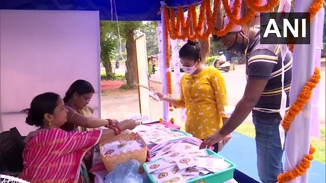 Raksha Bandhan 2021: From biodegradable material to seeds of indigenous trees, eco-friendly rakhis are the new trend